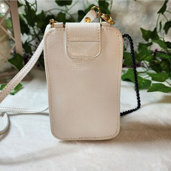 Authentic Salvatore Ferragamo Pouchette - Picture 3 of 9